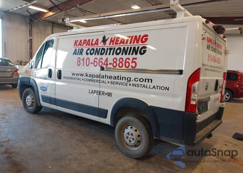 2020 Ram Promaster 1500 Low Roof 136 Wb z USA, uszkodzony, nr VIN 3C6TRVAG3LE135617